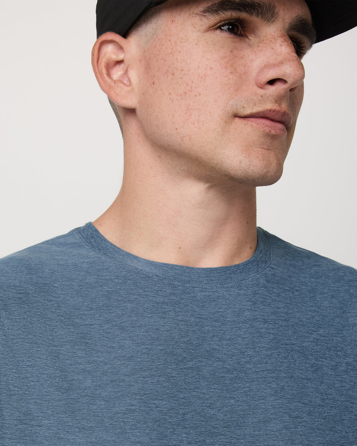 Strato Muscle Tee Men's Pool Blue Heather Tank Top - Image 3