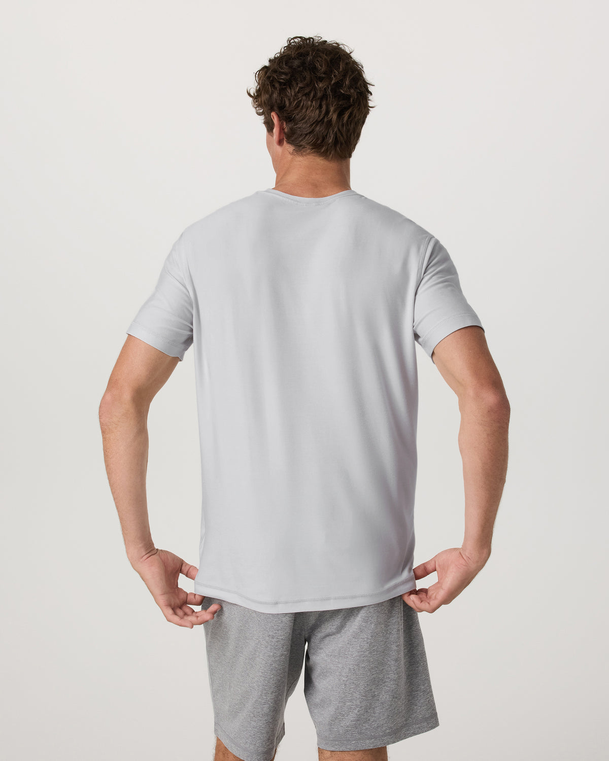 Strato Tech Tee Men's Frost Grey Workout Shirt - Image 4
