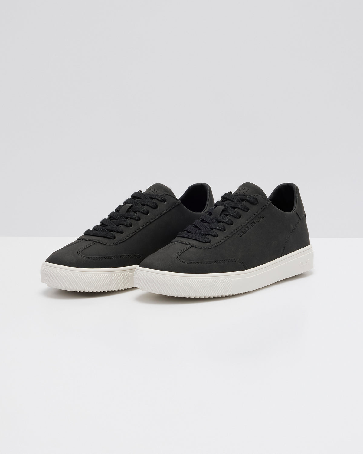 Vuori Deane Vegan Black