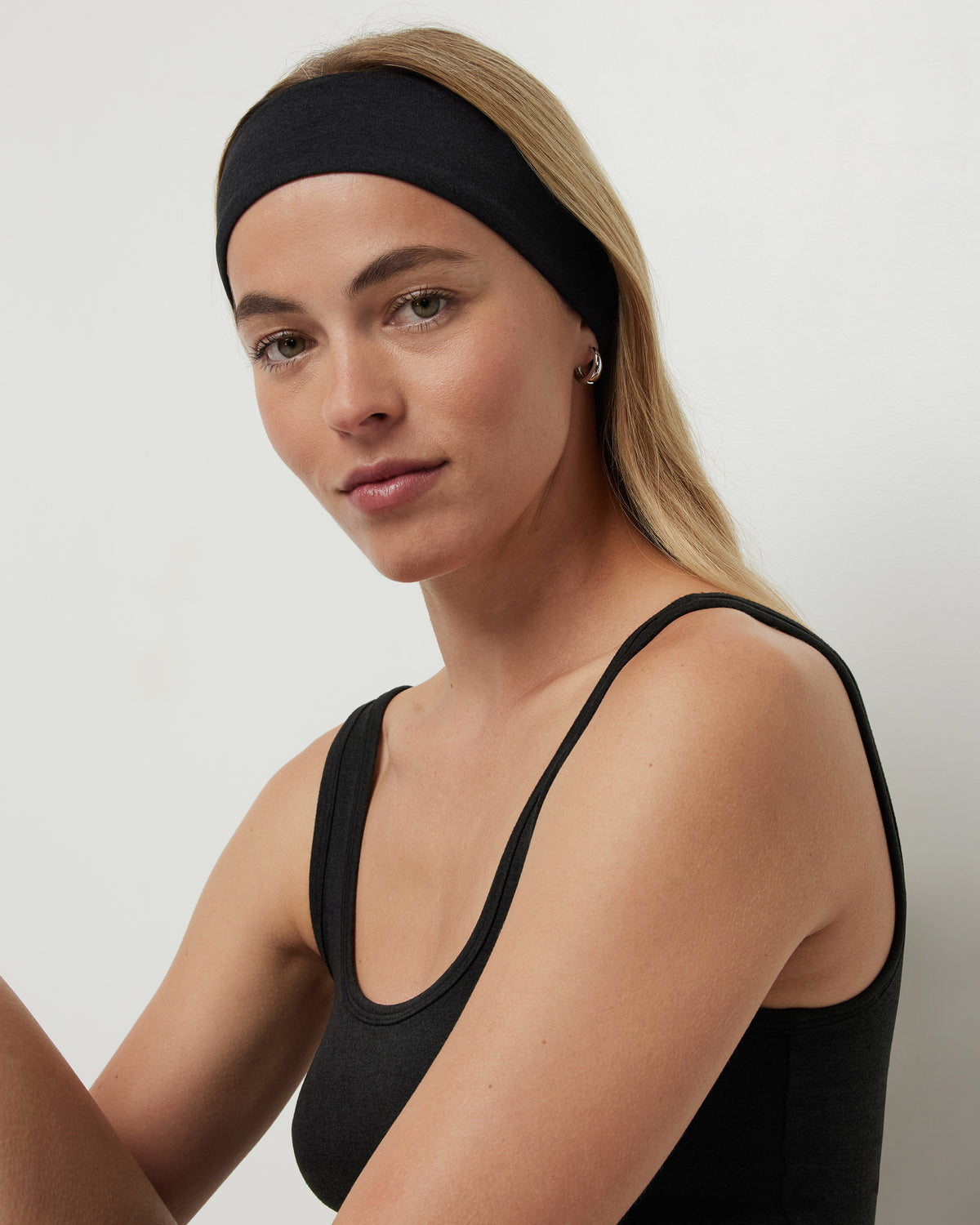 Halo Headband Black Heather Performance Headband